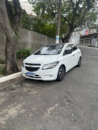 CHEVROLET ONIX 1.0 MPFI JOY 8V FLEX 4P MANUAL CHEVROLET ONIX 1.0 MPFI JOY 8V FLEX 4P MANUAL